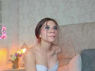 Annie-Miller1