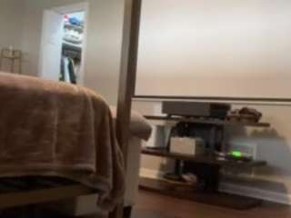 Live webcam model itsjennababe on Soda Cams