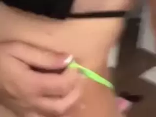 itsnaughtyjenna's Live Sex Cam Show