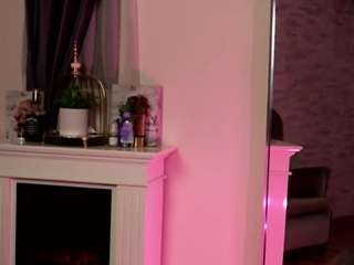 linareese webcam