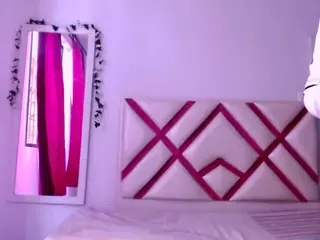 LunaAndCloe's Live Sex Cam Show