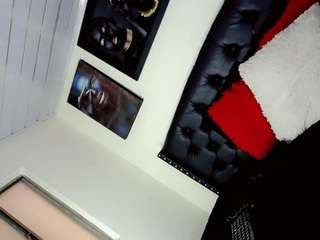  pariskiss chat room
