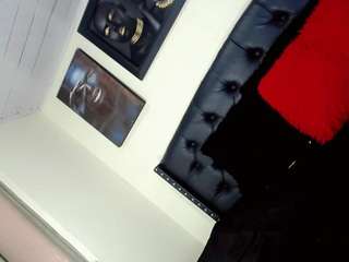  pariskiss chat room