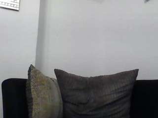 preciousmilf Live Webcam on CamSoda