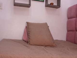 samantha-sw webcam model