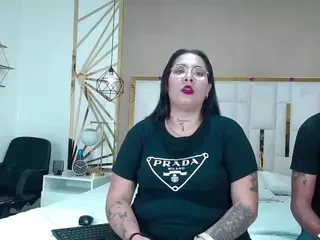 WildFlameF's Live Sex Cam Show
