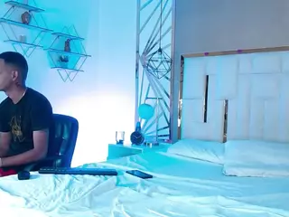 WildFlameF's Live Sex Cam Show