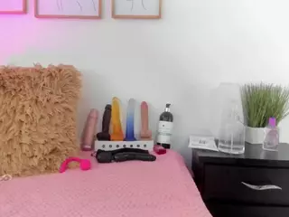 Alejandra Cortes's Live Sex Cam Show