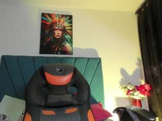 ariel-starx, female webcam model,  years old, on live webcam