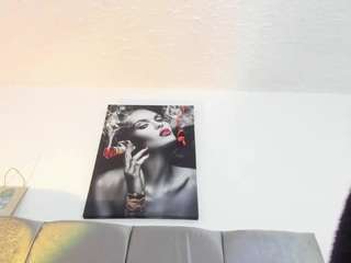 Ariel-starx live webcam show