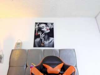 Ariel-starx live cam preview