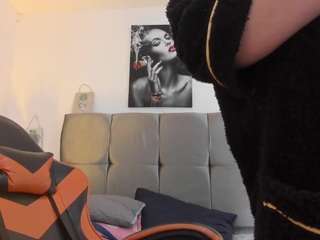 Ariel-starx live cam preview