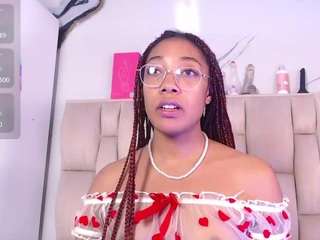 le modèle esmeraldasweet0 est en webcam porno dans un show sur le site camsoda, il possède les tags suivants: black hair,blowjob,young adult,yoga,toys,teen 18,skinny,normal,no smoking,no drinking,lovense,erotic dance,dildo or vibrator,cum in pussy,cock rating,brown eyes,ebony,hd,small tits