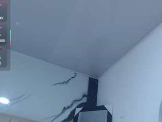 le modèle esmeraldasweet0 est en webcam porno dans un show sur le site camsoda, il possède les tags suivants: black hair,blowjob,young adult,yoga,toys,teen 18,skinny,normal,no smoking,no drinking,lovense,erotic dance,dildo or vibrator,cum in pussy,cock rating,brown eyes,ebony,hd,small tits