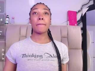 esmeraldasweet0's CamSoda show and profile