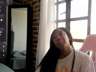 esmeraldasweet0 live cam preview