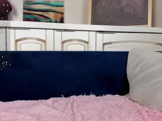 Kim-CollinsPeace's Live Sex Cam Show