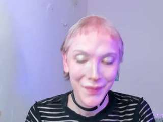 Kiratenebris's cam show statistics and live stream