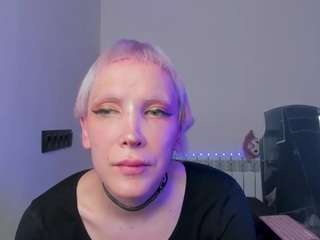 kiratenebris live webcam show
