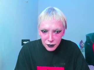 kiratenebris live webcam show