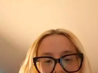 MAXXX's Live Sex Cam Show