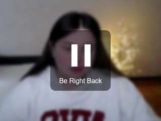 sophia-olsen-16's CamSoda show and profile