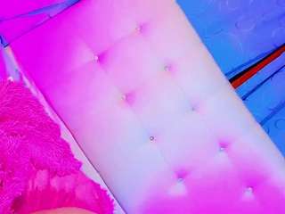 ana-paulet's CamSoda show and profile