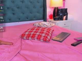 Daniela-Keller live cam preview
