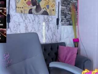 queen-cuarxxo from CamSoda