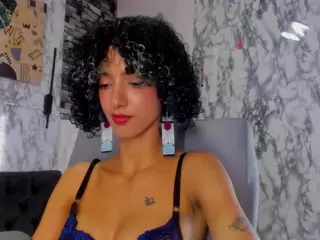 Queen-cuarxxo's Live Sex Cam Show