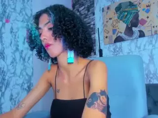 Queen-cuarxxo's Live Sex Cam Show