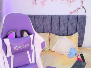 sophieevelvet live cam profile