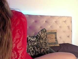 dannaroberts Live Webcam on CamSoda