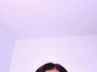 Live webcam model dannaroberts on Soda Cams