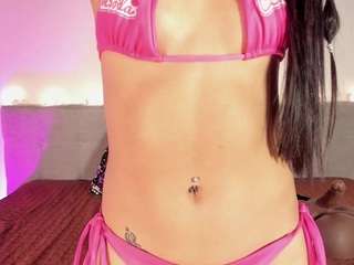 emycross Live Webcam on CamSoda