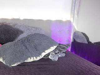 emycross Live Webcam on CamSoda