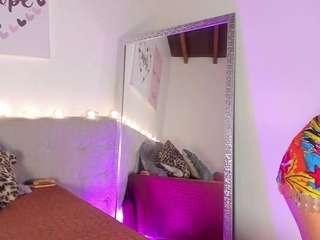 emycross webcam