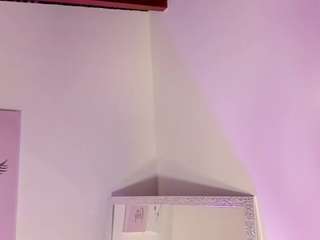 emycross Live Webcam on CamSoda