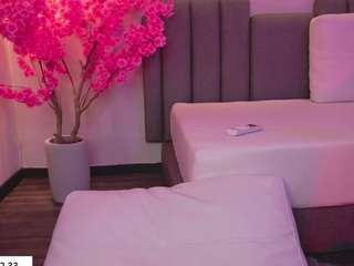 fernanda-c Live Webcam on CamSoda