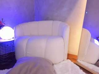 fernanda-c Live Webcam on CamSoda