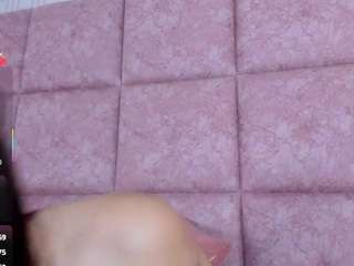 lilyroxi webcam