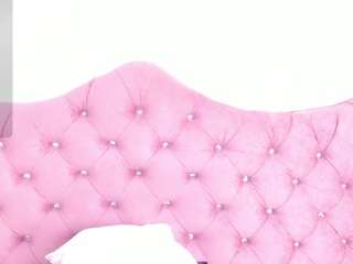 Lily Roxi