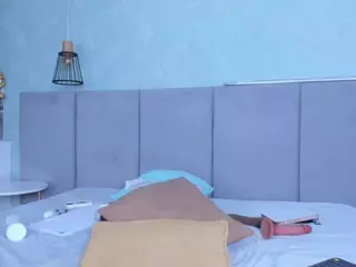 LilyRoxi's Live Sex Cam Show