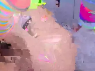 LilyRoxi's Live Sex Cam Show