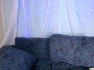 sunny-rayz live cam profile