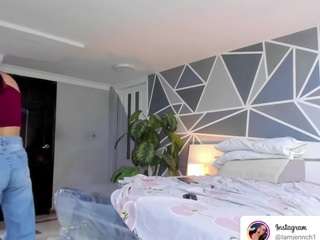 charolbruce Live Webcam on CamSoda