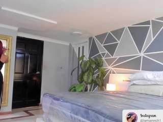 charolbruce Modèle Webcam Profil