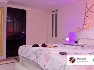 charolbruce webcam model