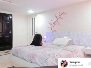 charolbruce webcam model