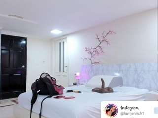 charolbruce Live Webcam on CamSoda